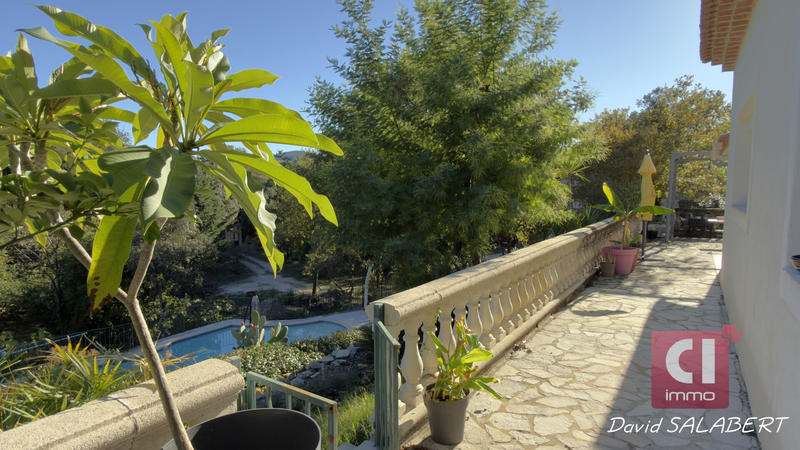 Maison - 162 m² - 6 pièces