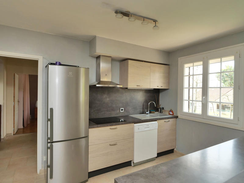 Maison - 140 m² - 7 pièces