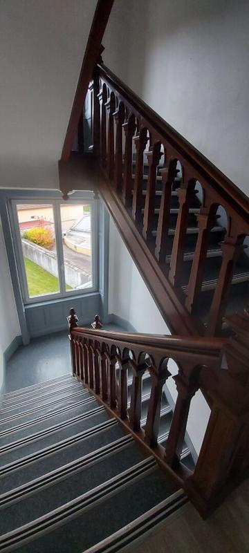 Appartement - 90 m² - 2 pièces