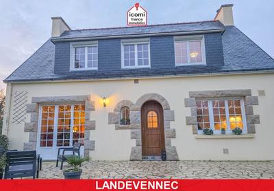 Maison - 150 m² - 6 pièces