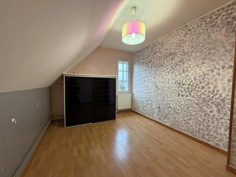 Maison - 111 m² - 6 pièces