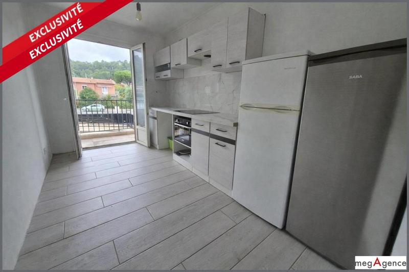 Appartement - 60 m² - 3 pièces