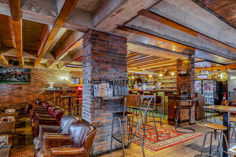 Fonds de commerce - Hôtellerie / Restauration - 132 m²