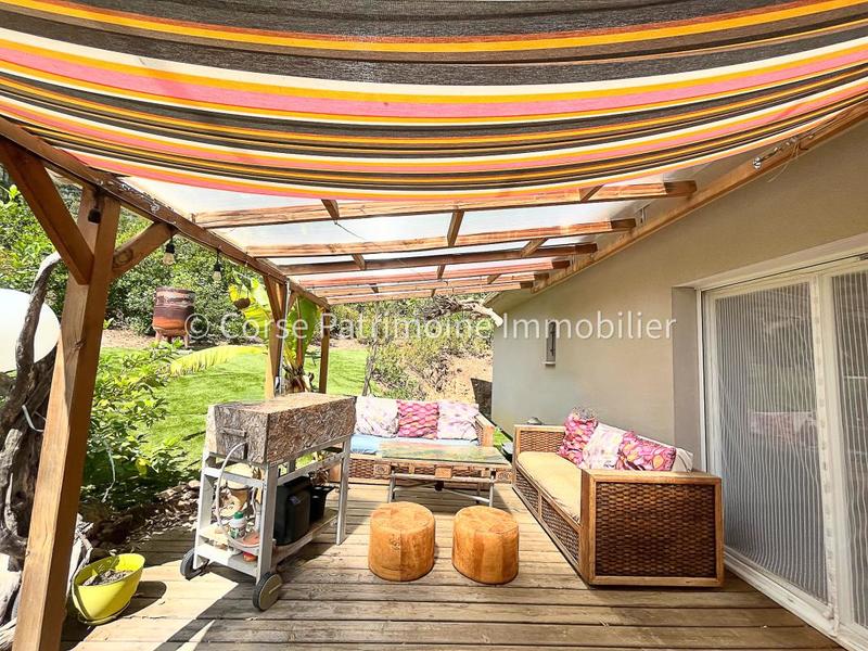 Maison - 127 m² - 6 pièces