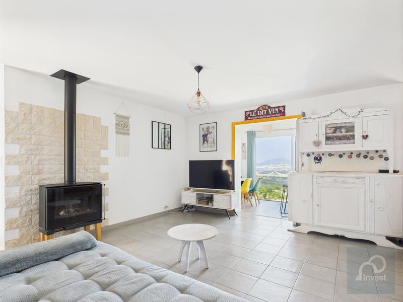 Maison traditionnelle - 116 m² - 4 pièces