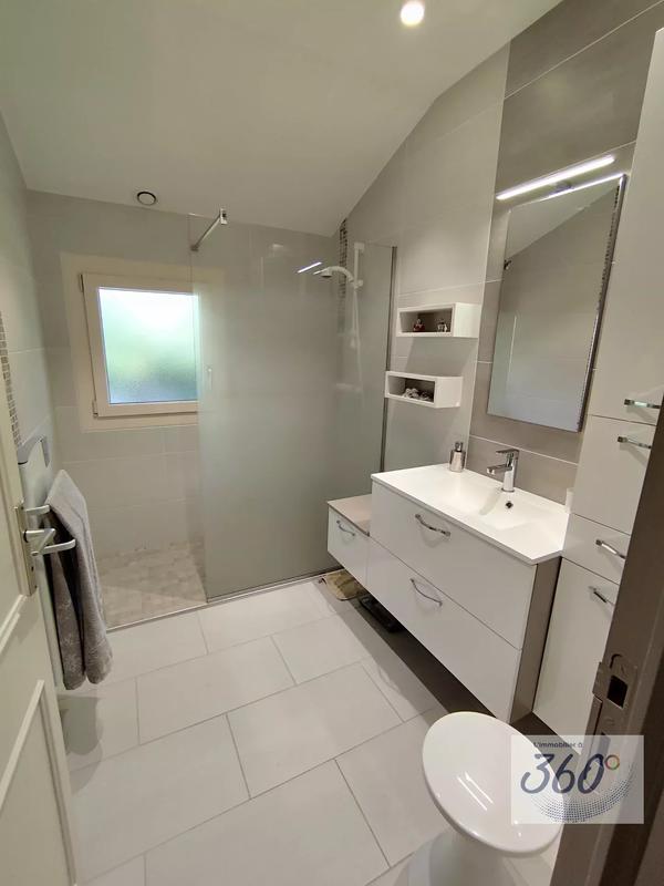 Maison - 143 m² - 6 pièces