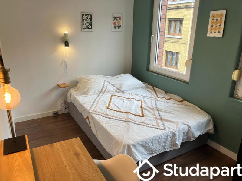 Chambre - 10 m² - 1 pièce