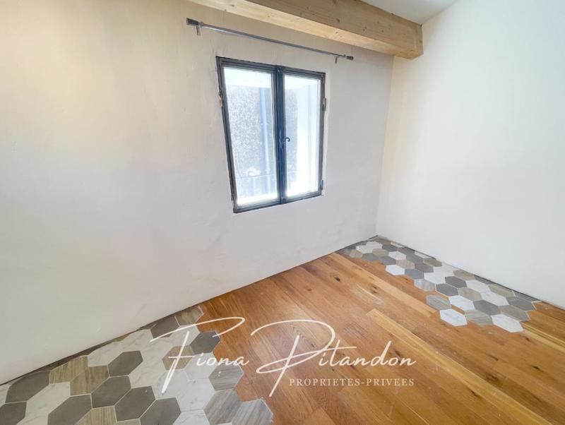 Maison de village - 132 m² - 9 pièces