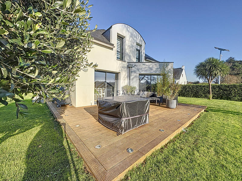 Maison - 115 m² - 6 pièces