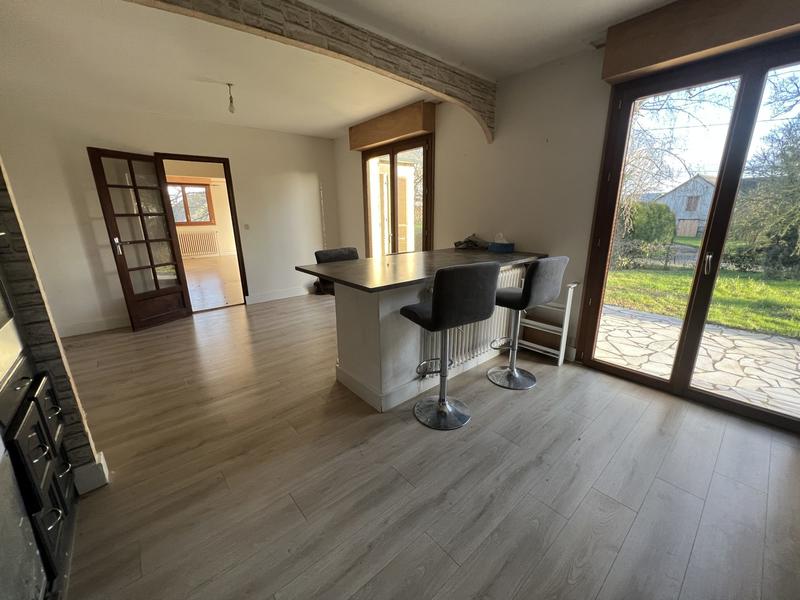 Maison - 179 m² - 7 pièces