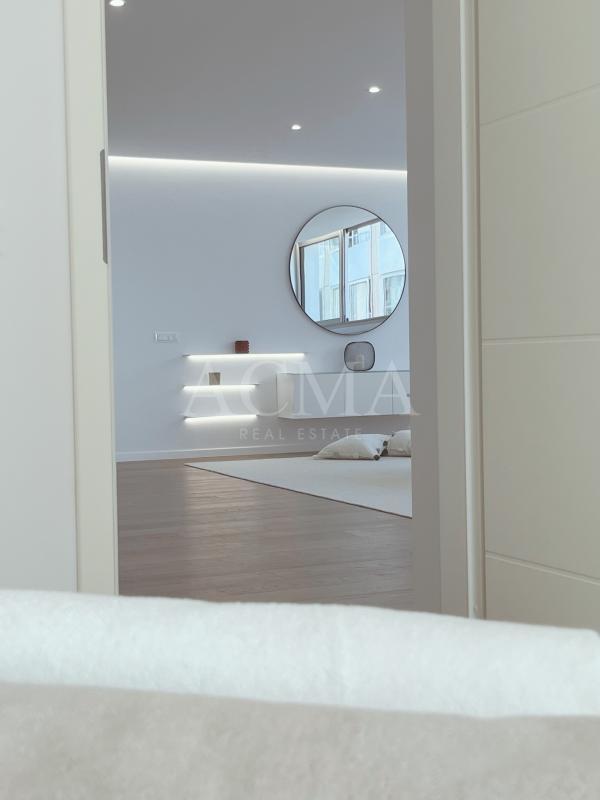 Appartement - 93 m² - 4 pièces