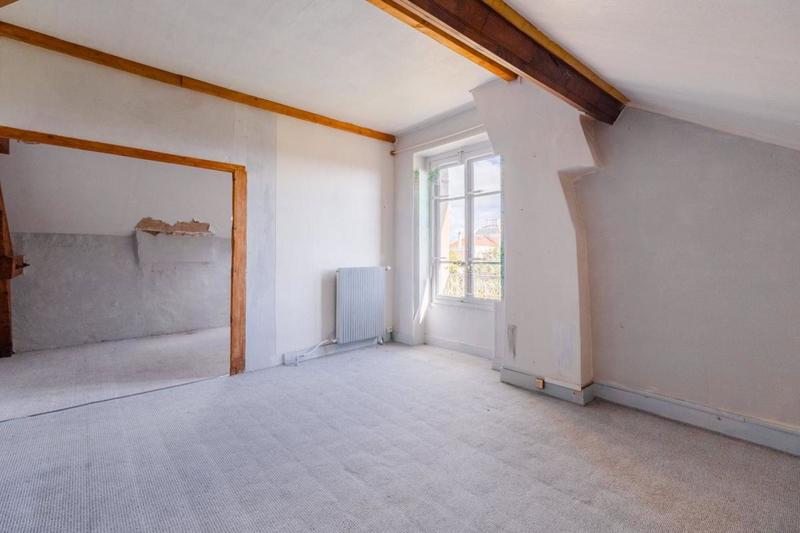 Maison - 146 m² - 8 pièces