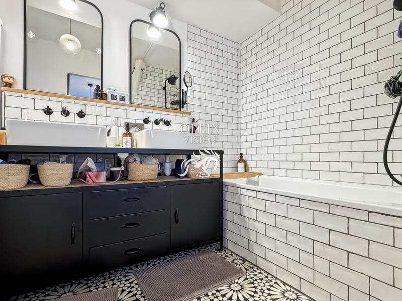 Duplex - 103 m² - 5 pièces