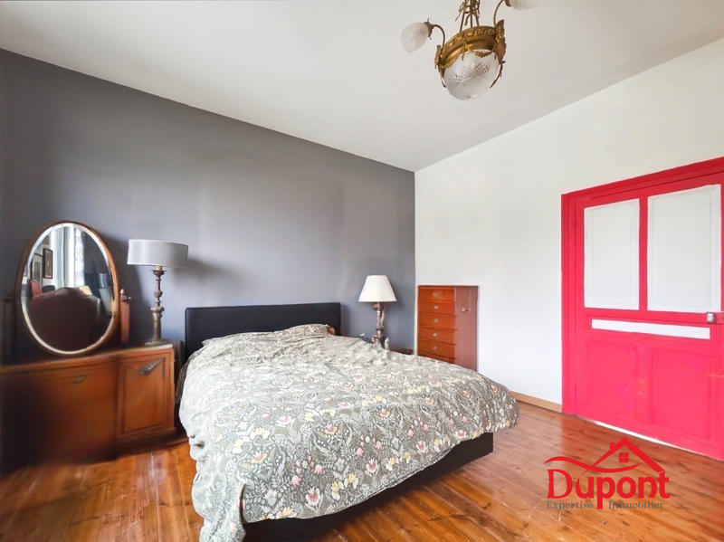 Maison - 344 m² - 11 pièces