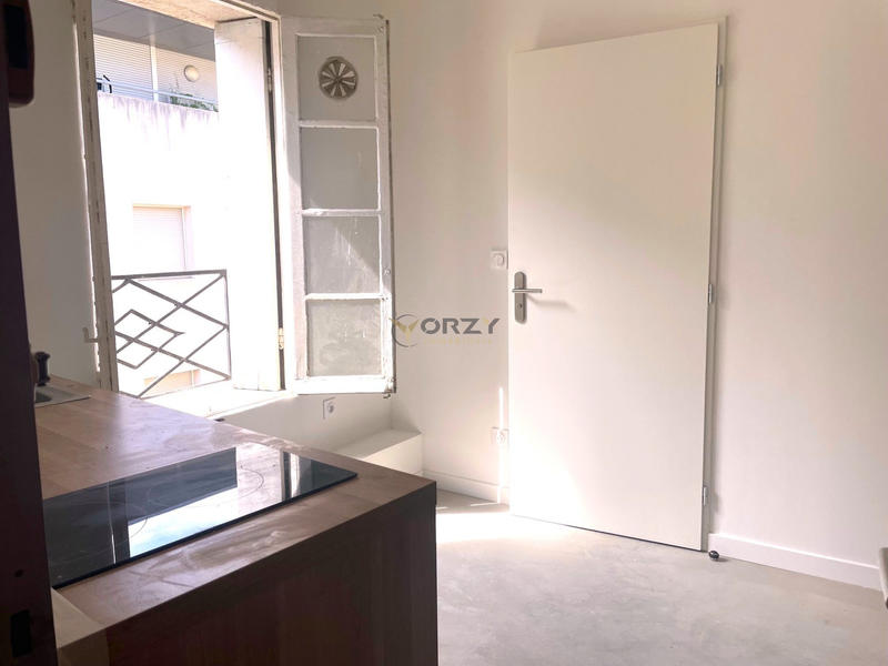 Appartement - 18 m² - 1 pièce
