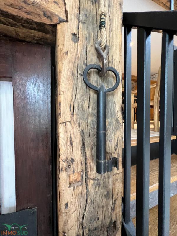 Propriété - 509 m² - 10 pièces