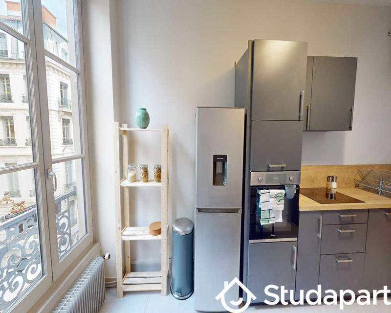 Chambre - 75 m² - 1 pièce