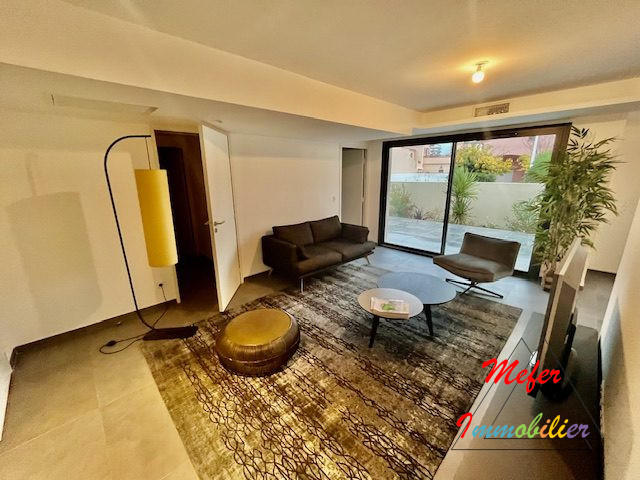 Appartement - 82 m² - 3 pièces