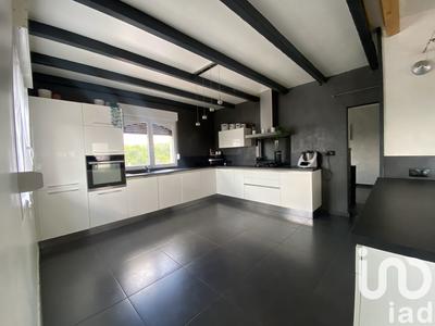 Maison - 430 m² - 8 pièces