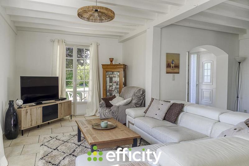 Maison - 215 m² - 7 pièces