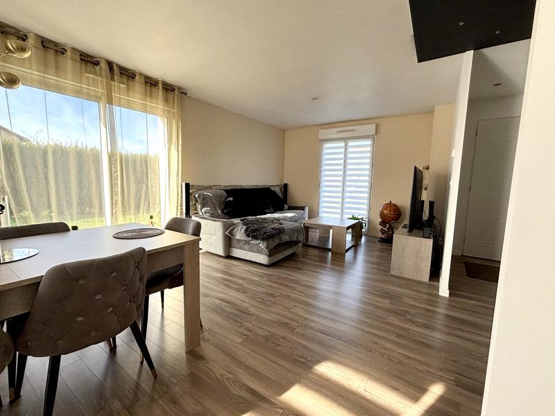 Maison - 103 m² - 4 pièces