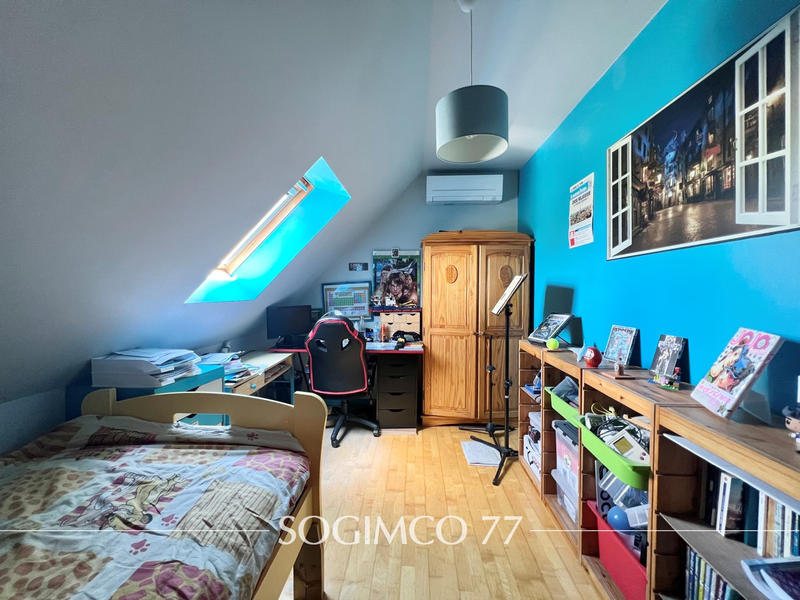 Maison - 119 m² - 7 pièces