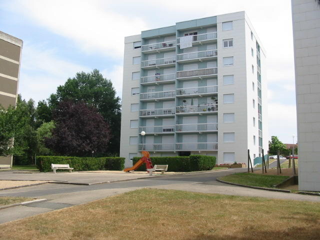 Appartement - 77 m² - 4 pièces