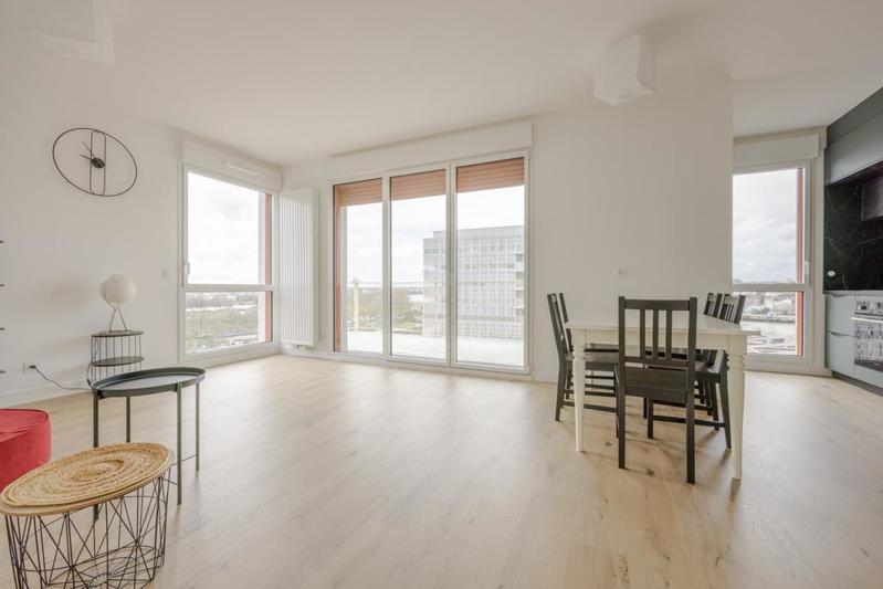 Appartement - 83 m² - 4 pièces