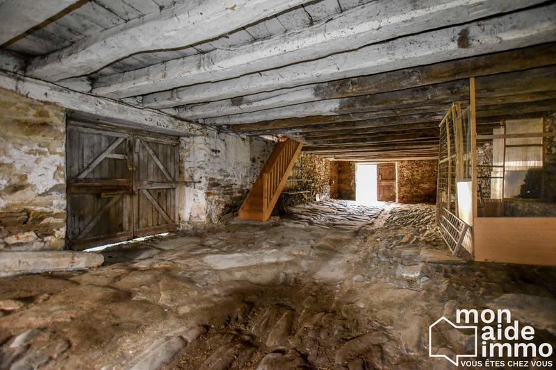 Maison ancienne - 242 m² - 8 pièces