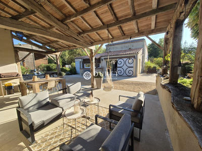 Villa - 359 m² - 11 pièces