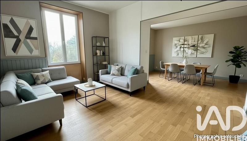 Maison - 137 m² - 7 pièces