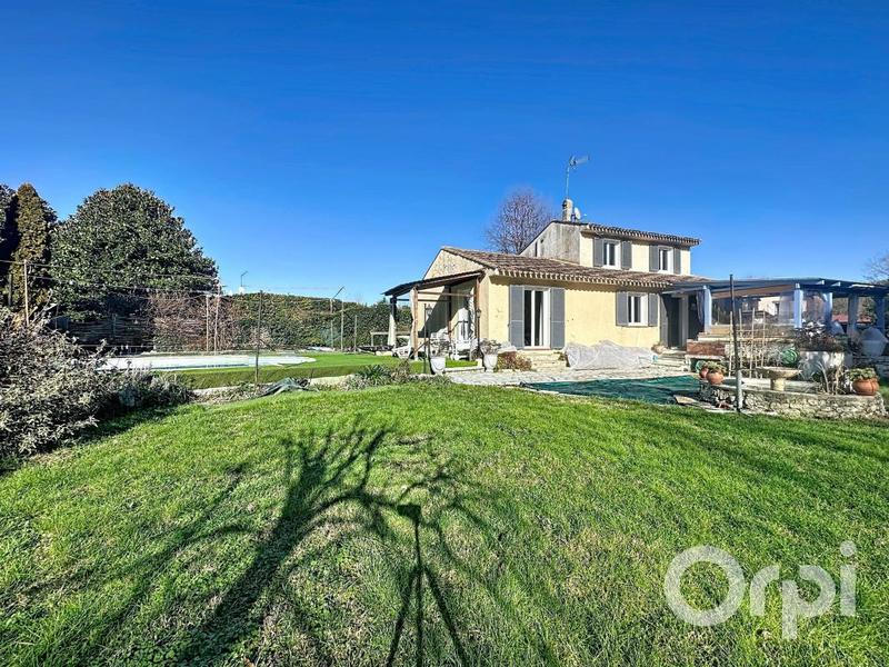 Maison - 152 m² - 5 pièces