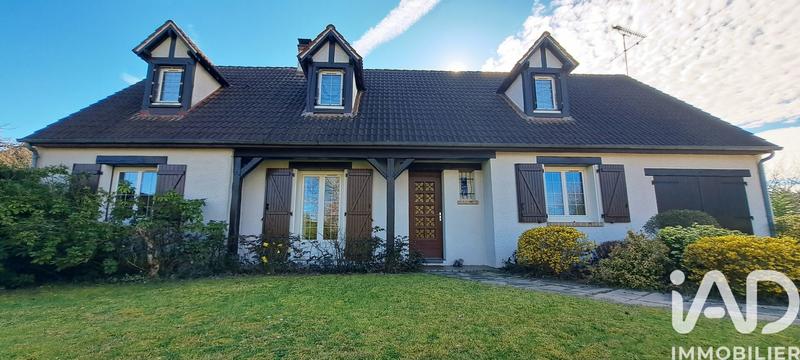 Maison - 202 m² - 8 pièces