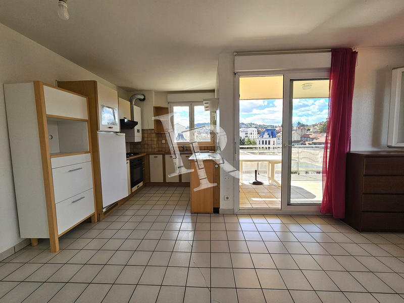 Appartement - 71 m² - 3 pièces