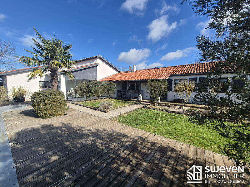 Maison - 191 m² - 7 pièces