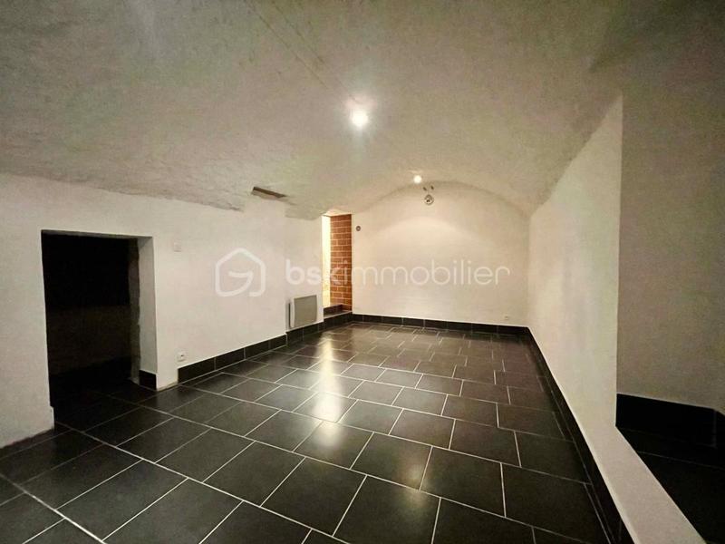 Maison - 104 m² - 4 pièces