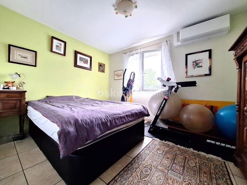 Villa - 90 m² - 4 pièces