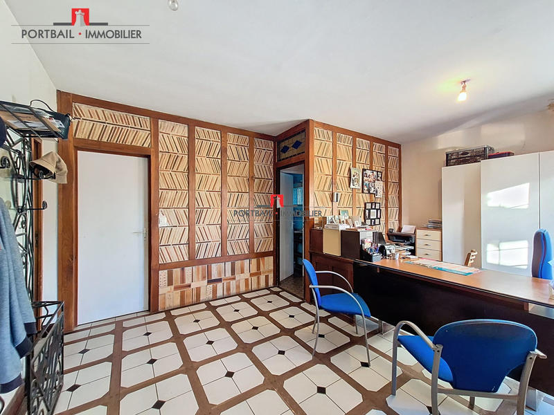 Maison traditionnelle - 161 m² - 5 pièces