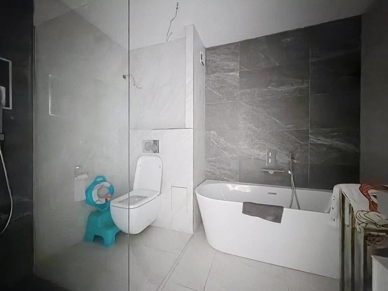 Appartement - 85 m² - 4 pièces