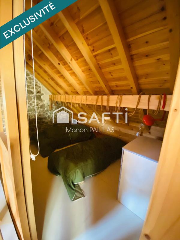 Maison - 176 m² - 8 pièces