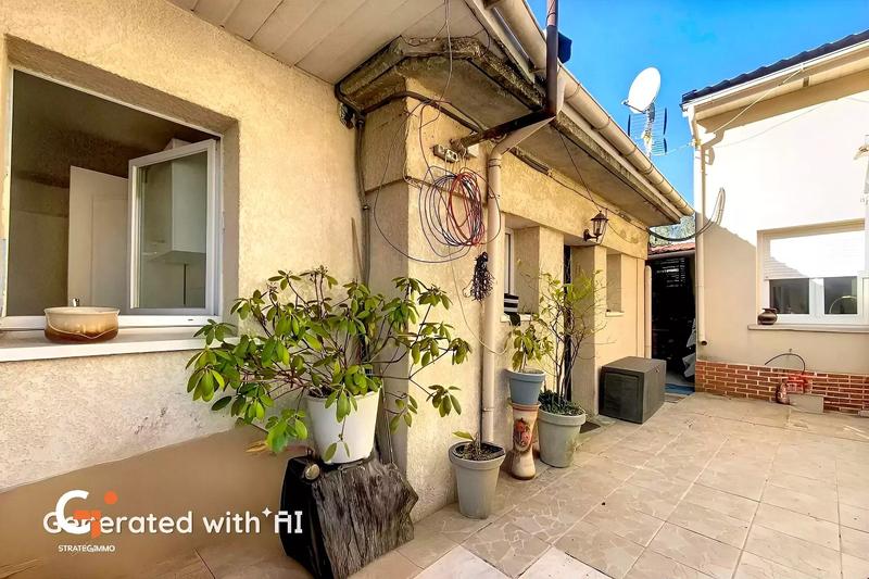 Maison - 94 m² - 4 pièces