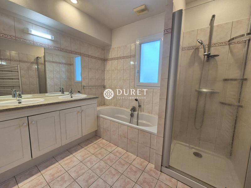 Maison - 141 m² - 4 pièces