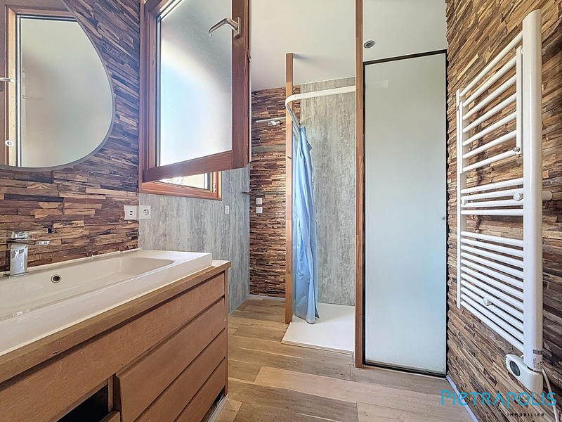 Villa - 189 m² - 5 pièces