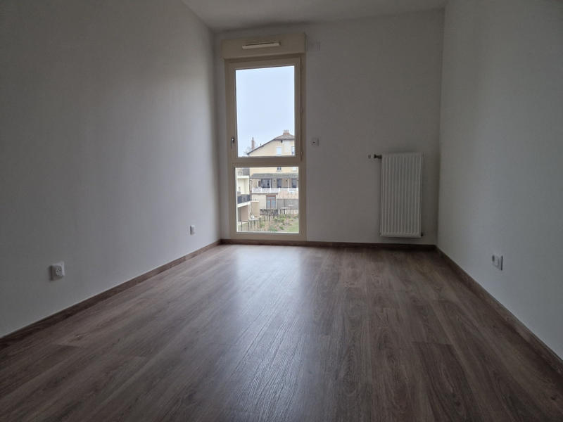 Appartement - 90 m² - 4 pièces