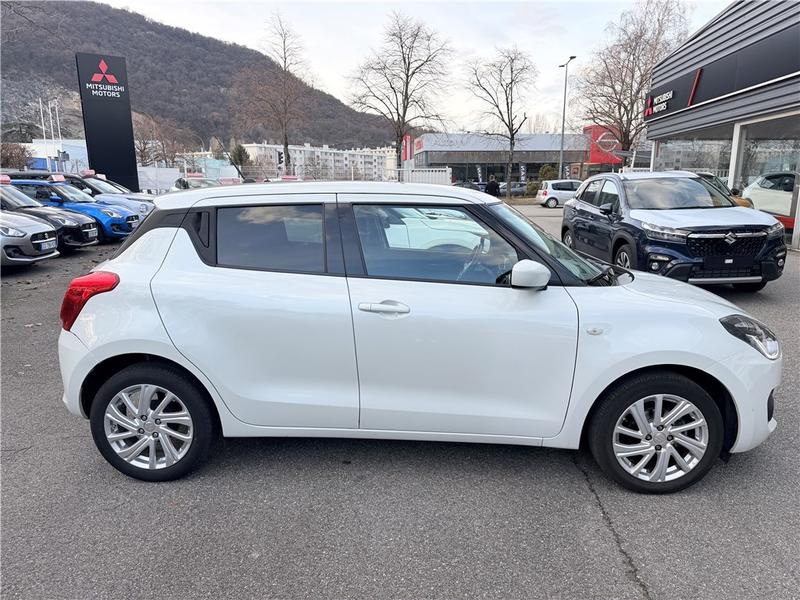 Suzuki Swift III 1.2 Dualjet Hybrid Privilège