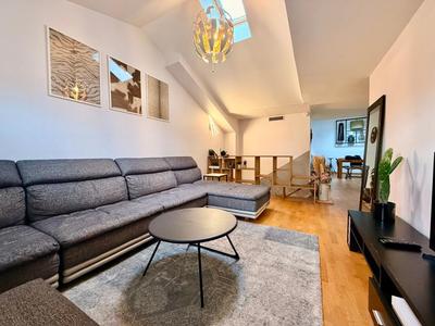 Appartement - 92 m² - 3 pièces