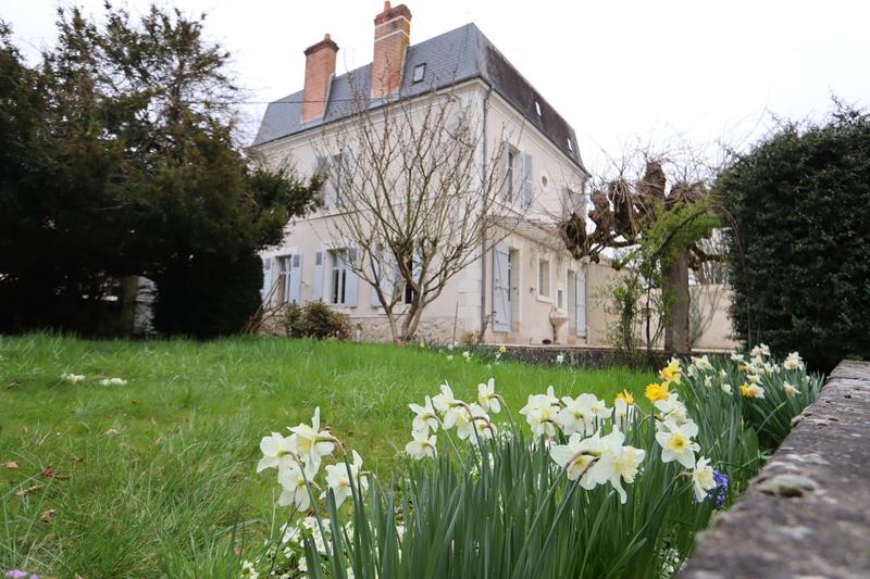 Maison - 236 m² - 9 pièces