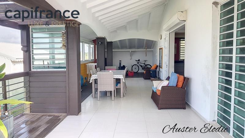 Villa - 250 m² - 7 pièces