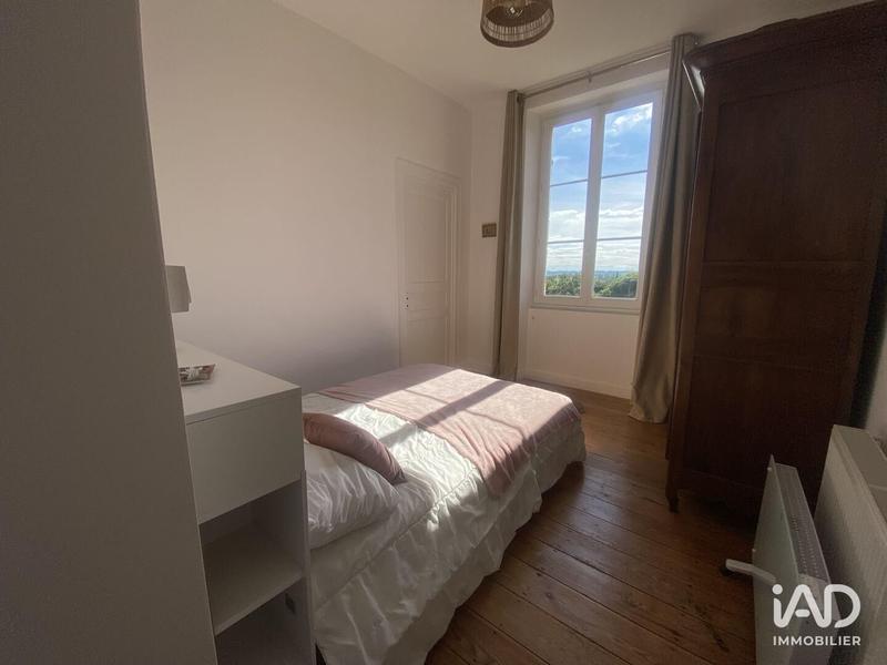 Maison - 300 m² - 6 pièces