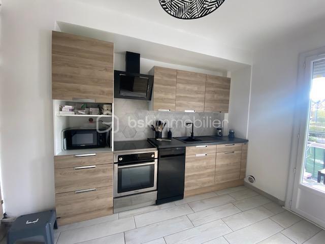 Appartement - 84 m² - 4 pièces